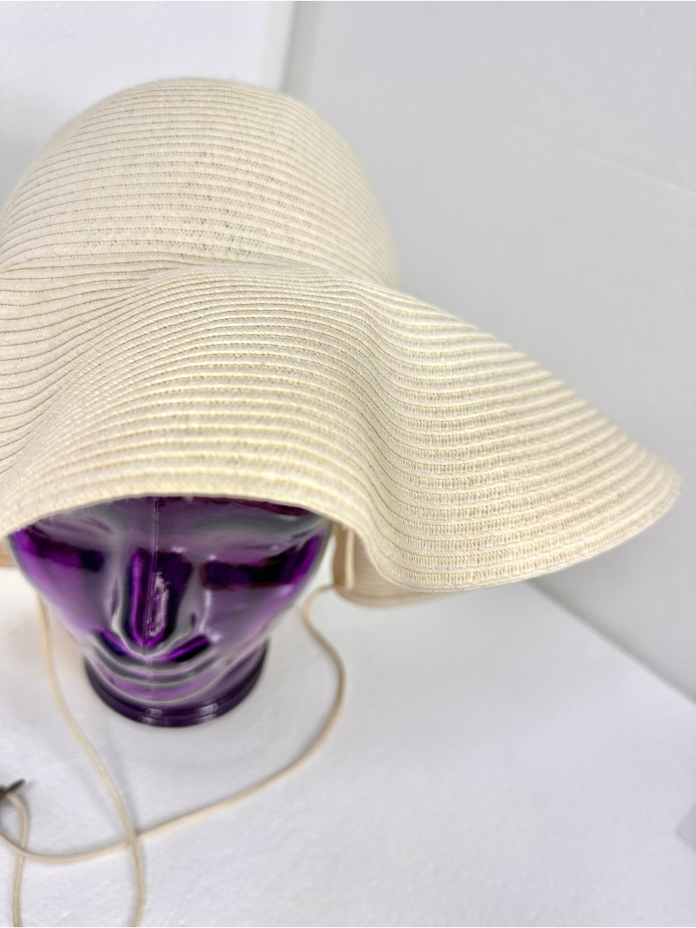 Prana Bright Egg Shell Colored Genevieve Wide Brim Straw Sun Hat - Picture 4 of 13